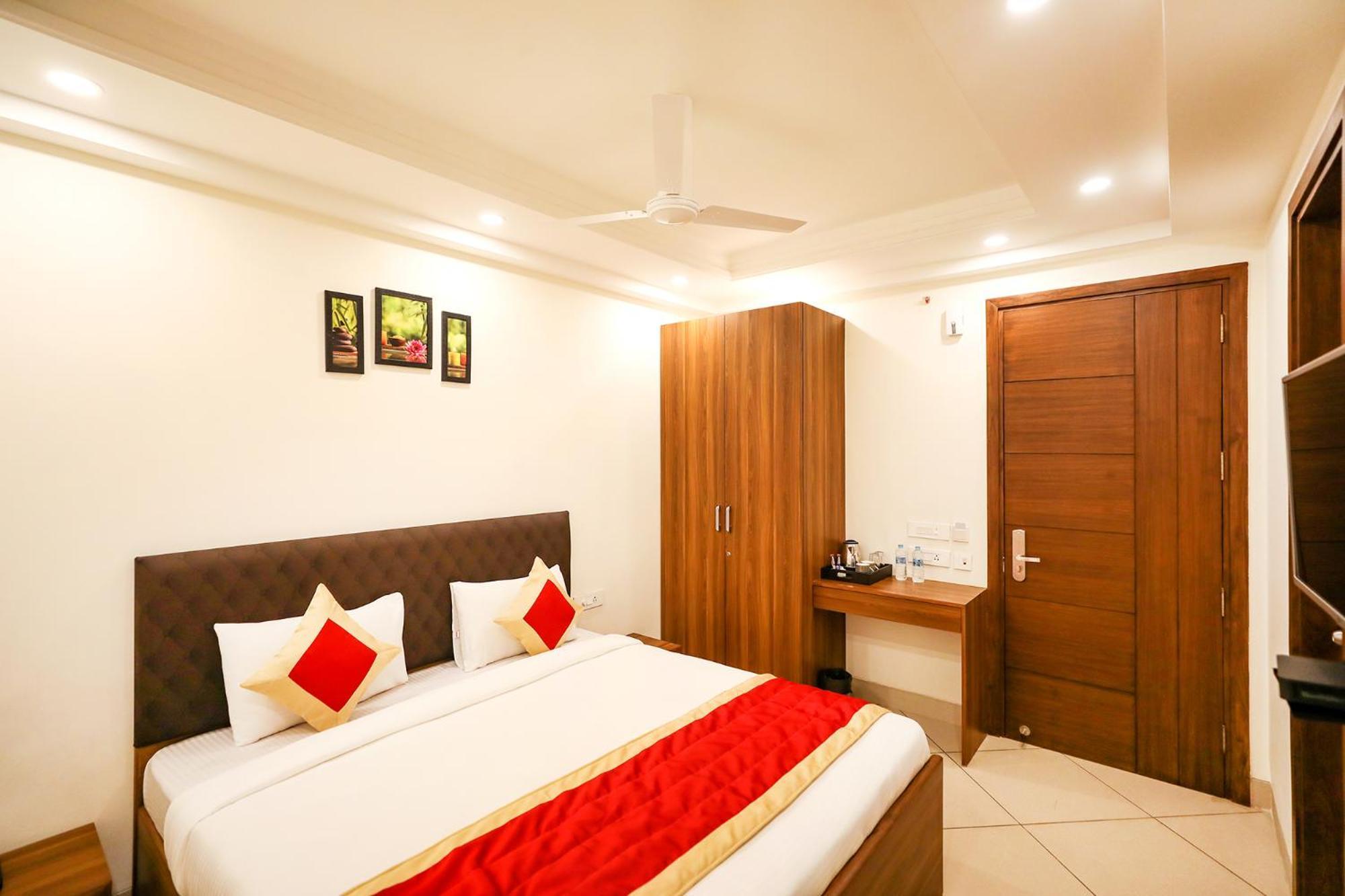 Fabhotel La Paz Stay B&B 뉴델리 외부 사진